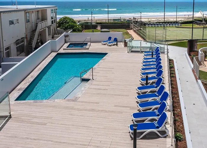 Breakers North Absolute Beachfront Apartments - Official