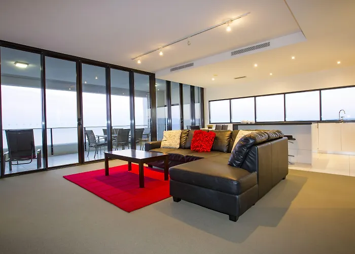 Ultra Broadbeach