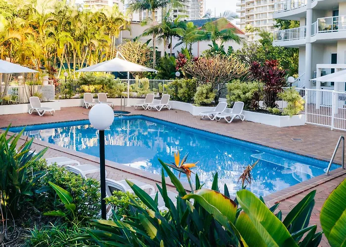 The Crest Apartments - Main Beach - Surfers Paradise